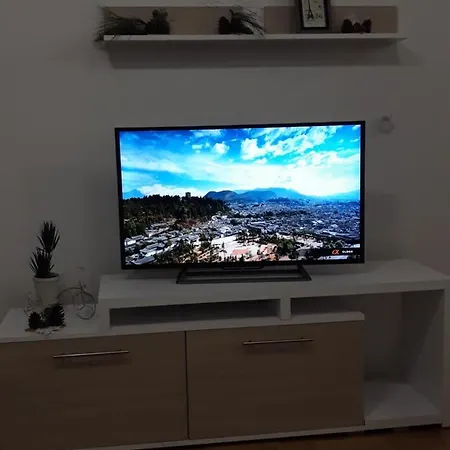 Apartman Perla *